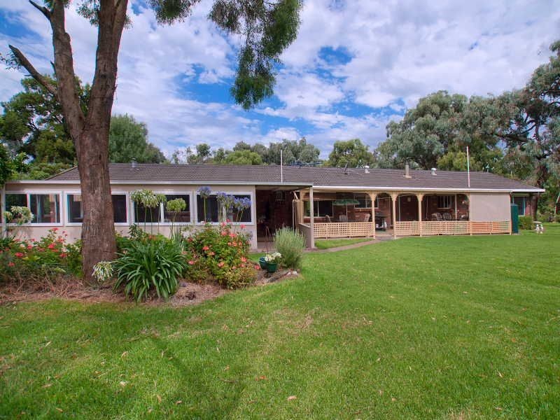1325 Dandenong Hastings Rd, Langwarrin VIC 3910