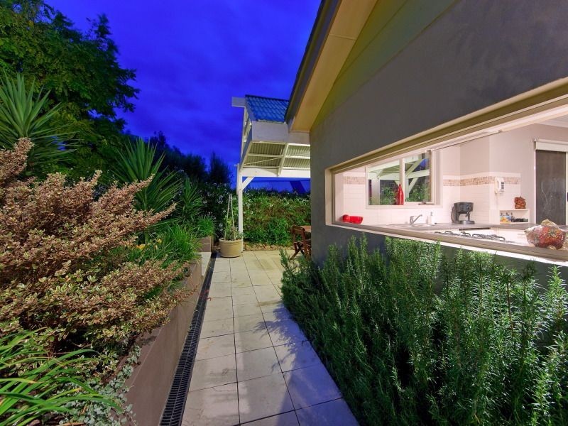28 Leonard Drive, Langwarrin VIC 3910