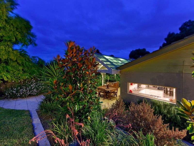 28 Leonard Drive, Langwarrin VIC 3910