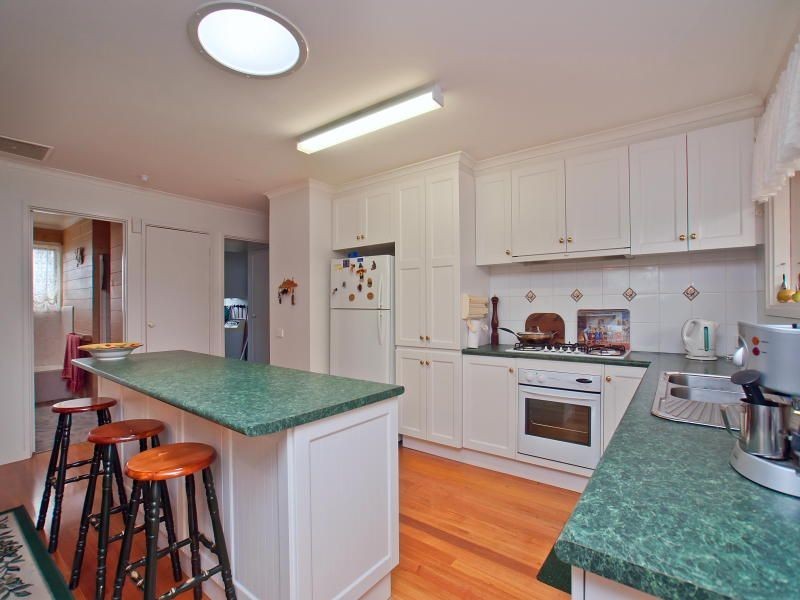 5 Elm Grove, Langwarrin VIC 3910