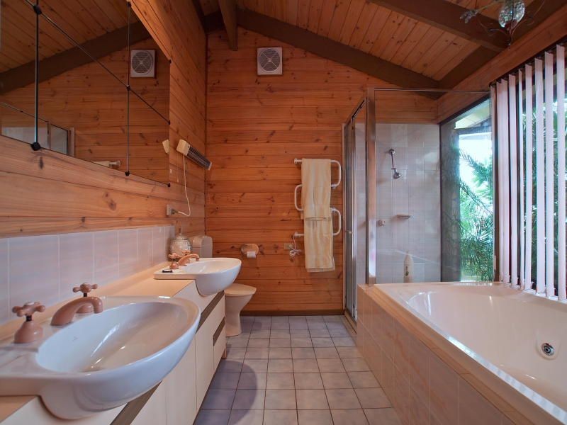 5 Elm Grove, Langwarrin VIC 3910