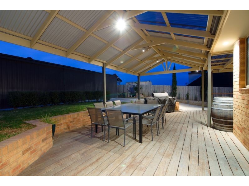18 Candwindara Court, Langwarrin VIC 3910