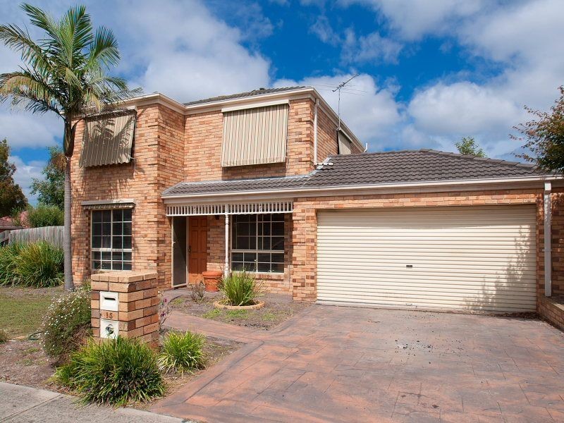 15 Wattlebird Way, Langwarrin VIC 3910