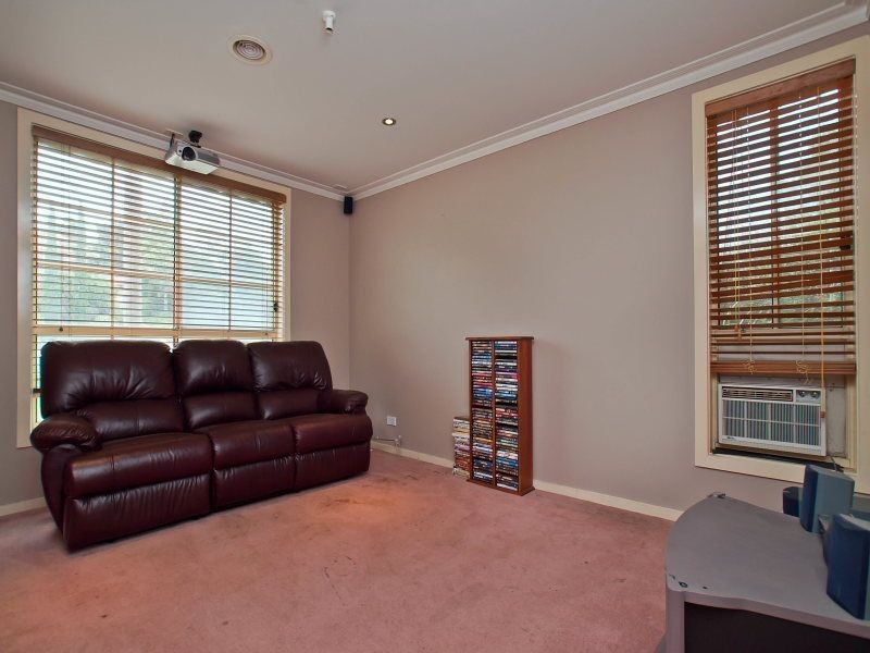 15 Wattlebird Way, Langwarrin VIC 3910