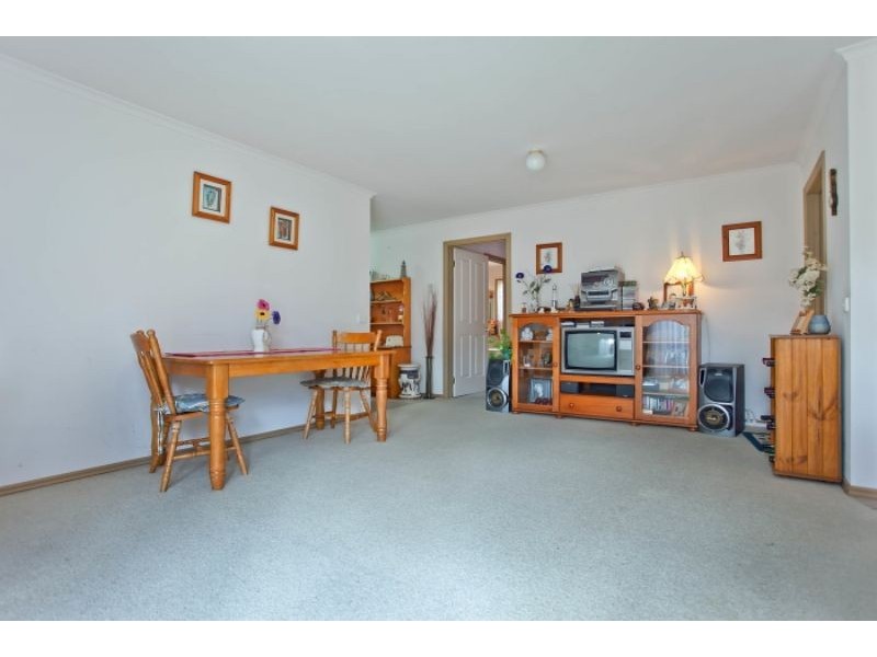 185 Centre Road, Langwarrin VIC 3910