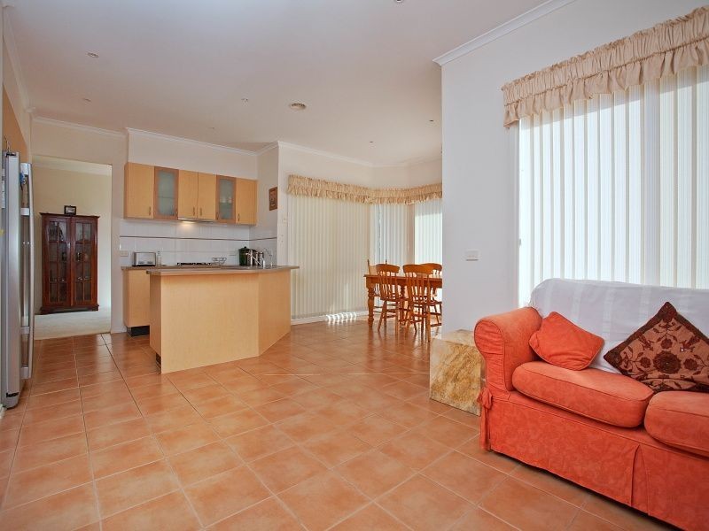 38 Pepperbush Crescent, Langwarrin VIC 3910