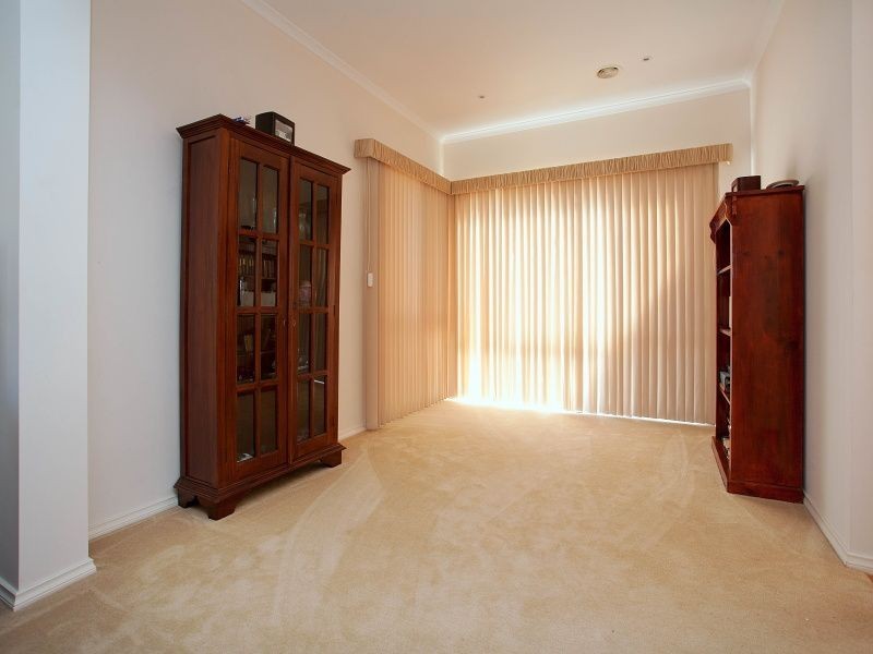 38 Pepperbush Crescent, Langwarrin VIC 3910