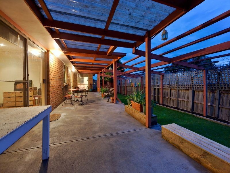 15 Grevillea Road, Langwarrin VIC 3910