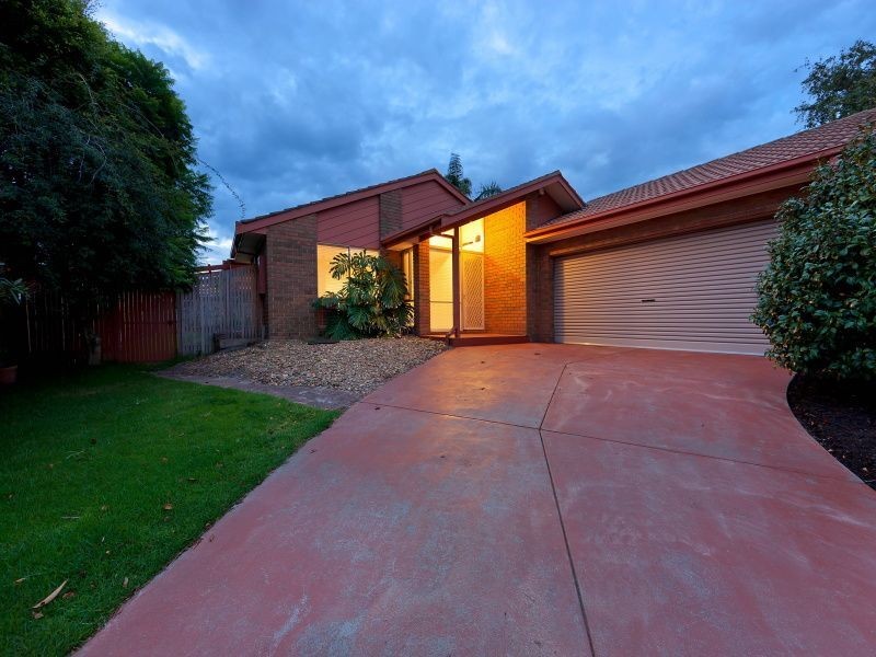 15 Grevillea Road, Langwarrin VIC 3910