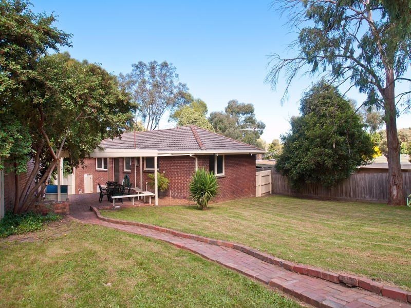 11 Cedar Street, Langwarrin VIC 3910