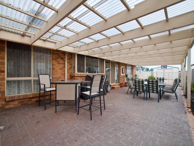 6 Candwindara Court, Langwarrin VIC 3910
