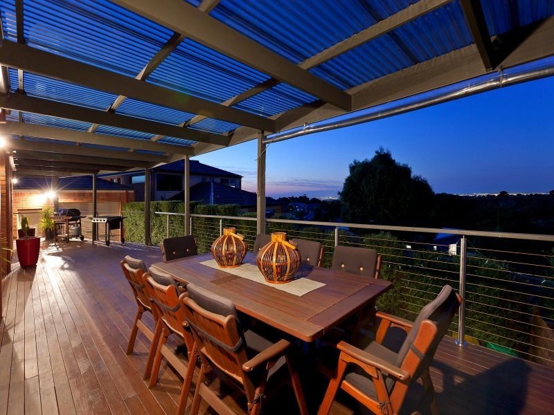 15 Brown Thornbill Court, Langwarrin VIC 3910