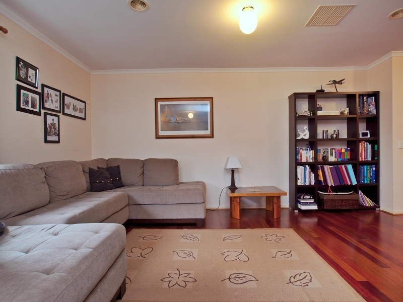 13 Korina Crt, Langwarrin VIC 3910