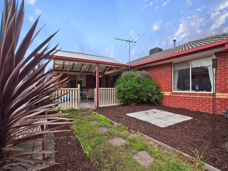 13 Korina Crt, Langwarrin VIC 3910