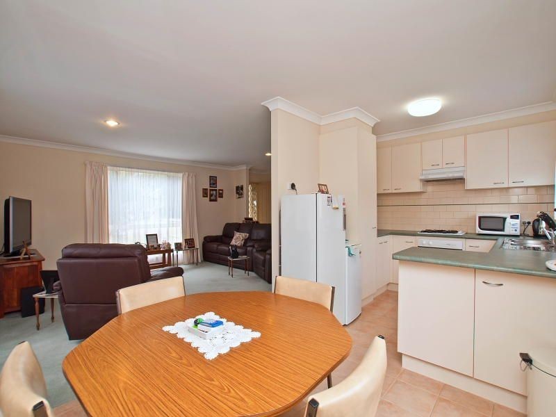 2/25 Potts Road, Langwarrin VIC 3910