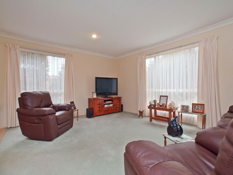 2/25 Potts Road, Langwarrin VIC 3910