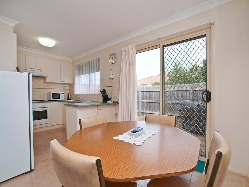 2/25 Potts Road, Langwarrin VIC 3910