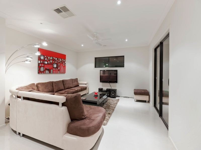 30 Black Wallaby Dve, Langwarrin VIC 3910