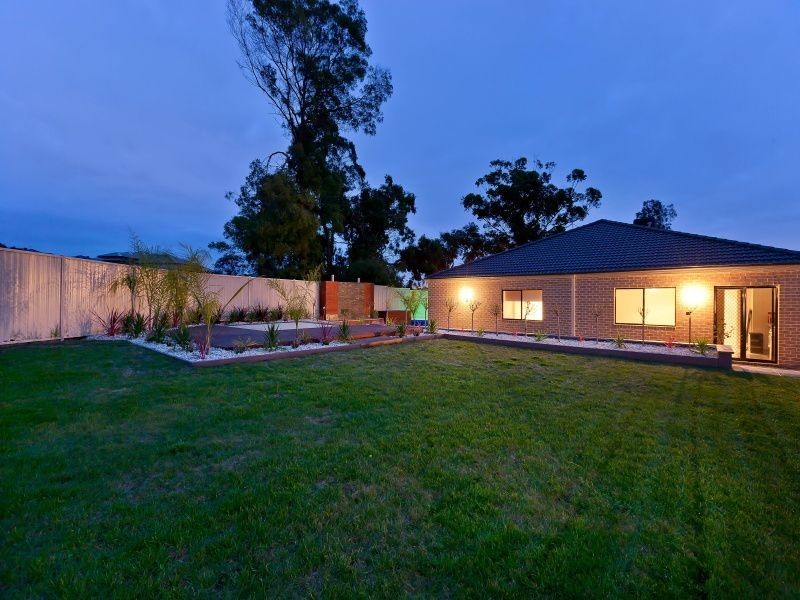 30 Black Wallaby Dve, Langwarrin VIC 3910