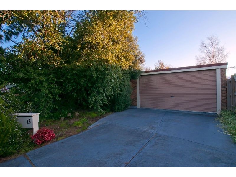 13 Beverley Court, Langwarrin VIC 3910