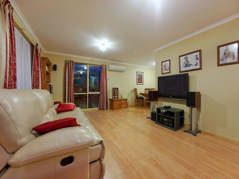 9 Kelly Drive, Langwarrin VIC 3910