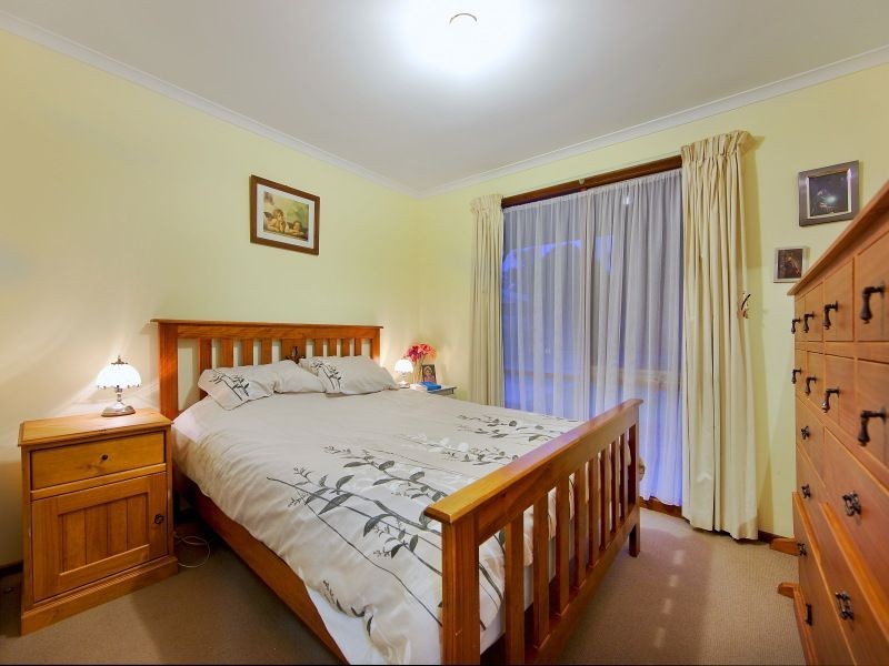 9 Kelly Drive, Langwarrin VIC 3910