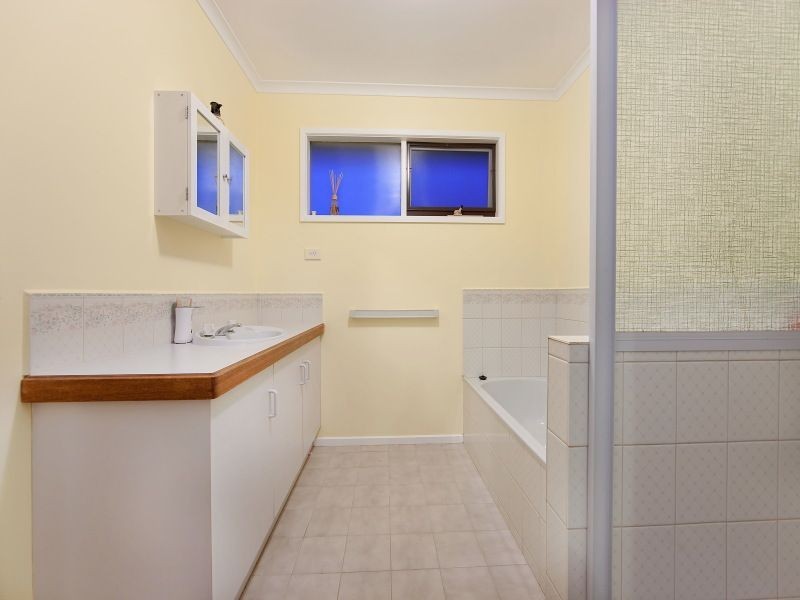 9 Kelly Drive, Langwarrin VIC 3910