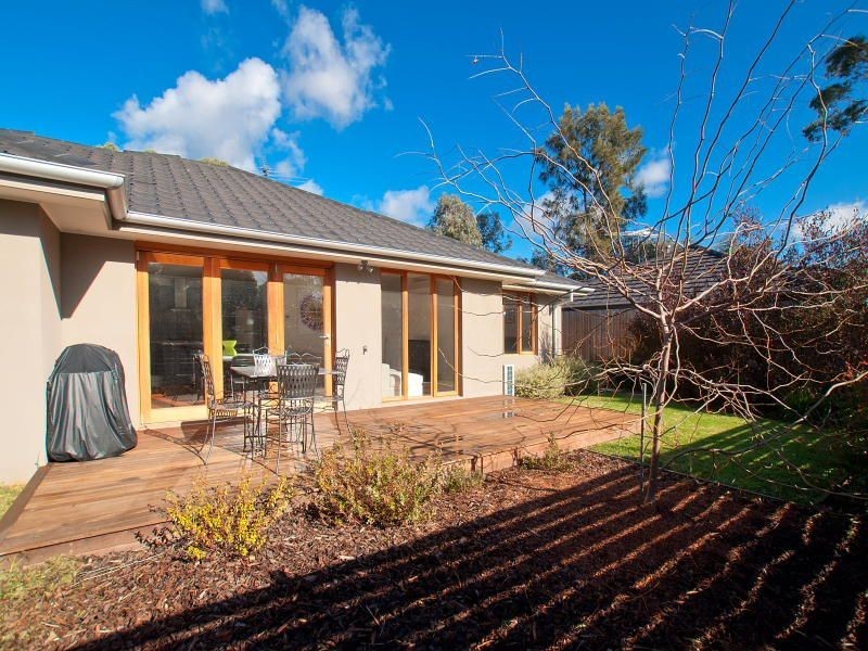 42 Larch Street, Langwarrin VIC 3910