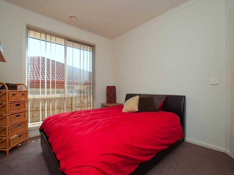 2/13 Warrandyte Road, Langwarrin VIC 3910