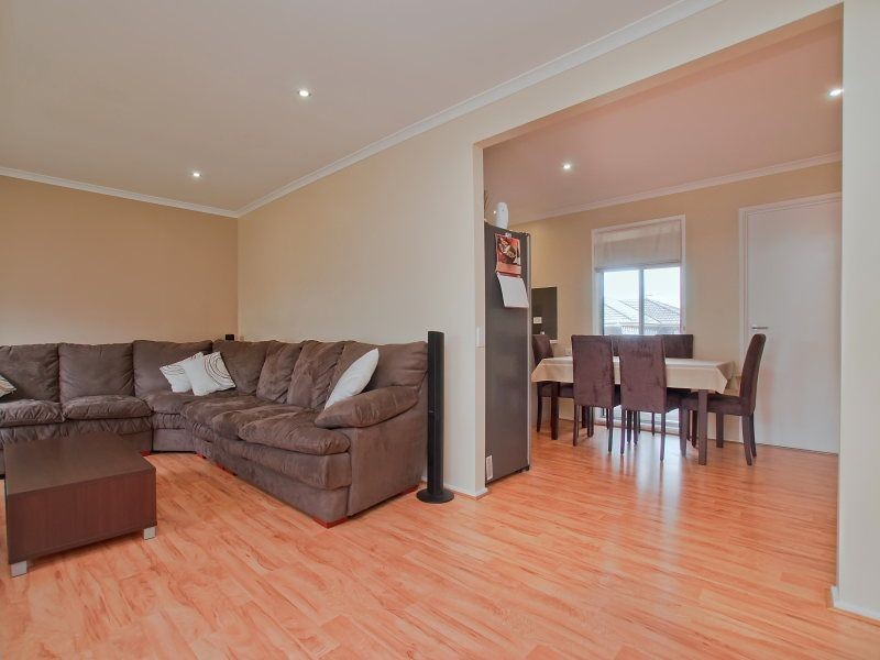 2/85 Warrandyte Road, Langwarrin VIC 3910