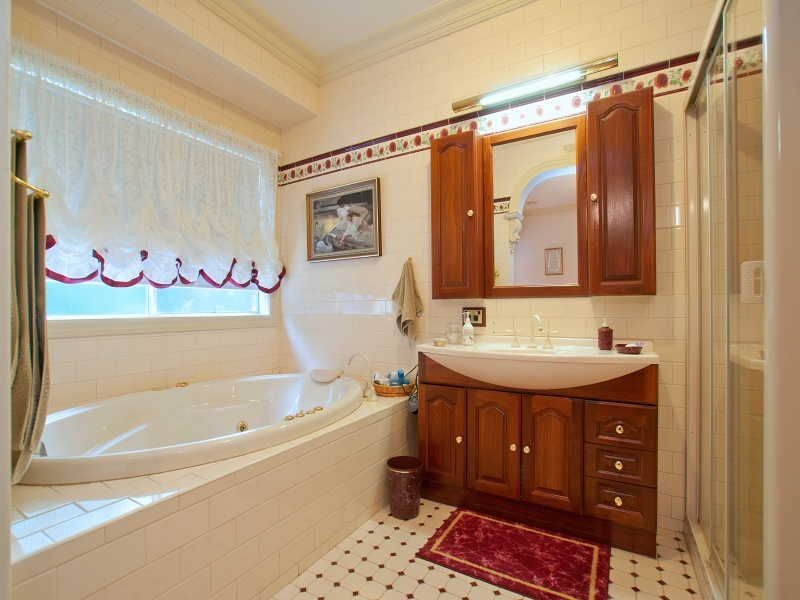 25 Red Wattlebird Crescent, Langwarrin VIC 3910