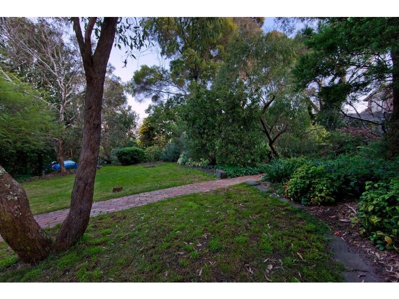5 Oak Grove, Langwarrin VIC 3910
