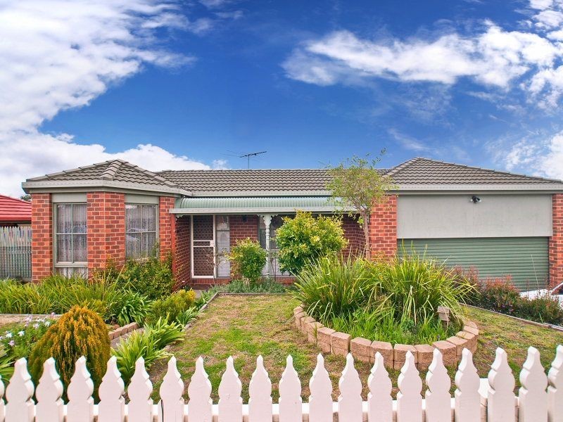 37 Lexton Drive, Langwarrin VIC 3910