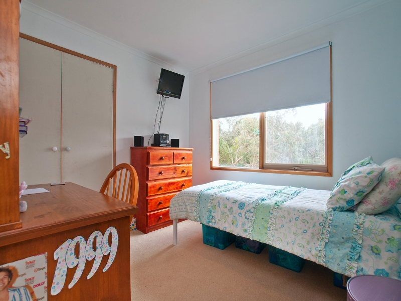 37 Lexton Drive, Langwarrin VIC 3910