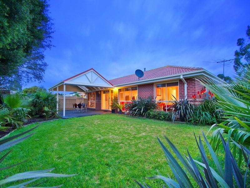 36 Richard Drive, Langwarrin VIC 3910