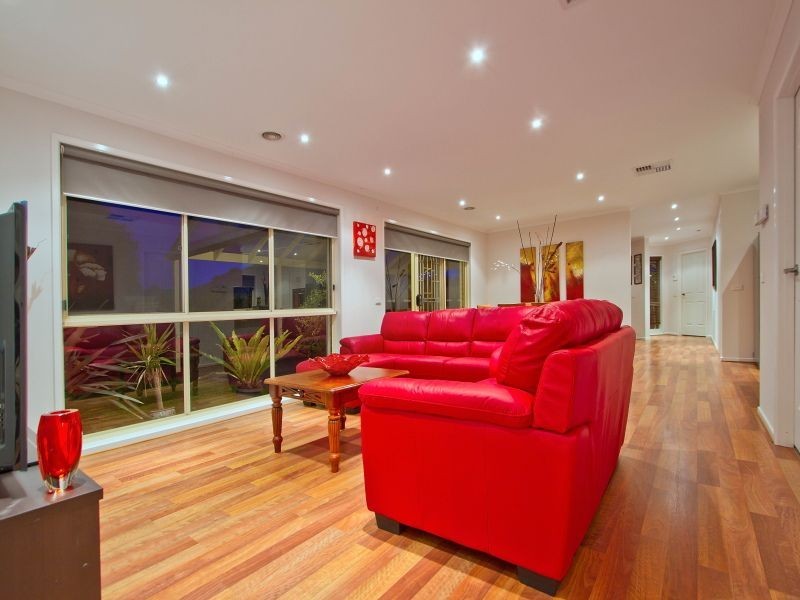 36 Richard Drive, Langwarrin VIC 3910