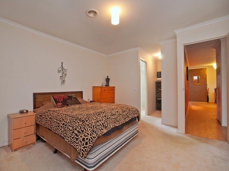 11 Trentham Way, Langwarrin VIC 3910