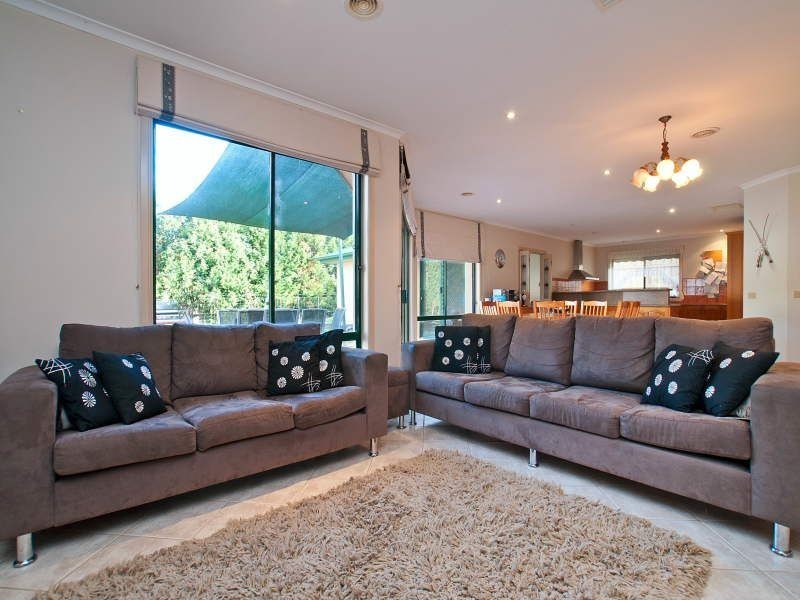 15A Tweed Crt, Langwarrin VIC 3910