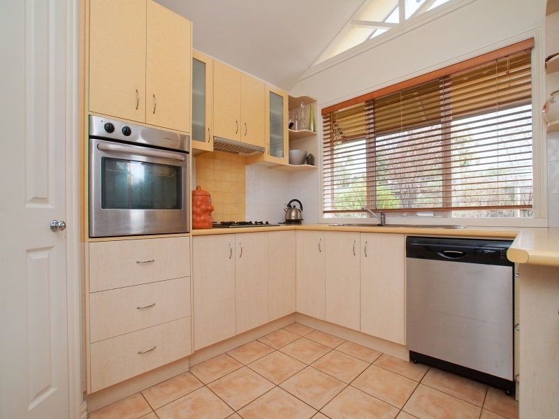 12 Landhill Close, Langwarrin VIC 3910