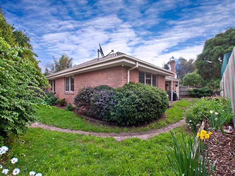 33 Gumnut Drive, Langwarrin VIC 3910