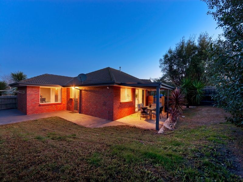 7 Manuka Mews, Langwarrin VIC 3910