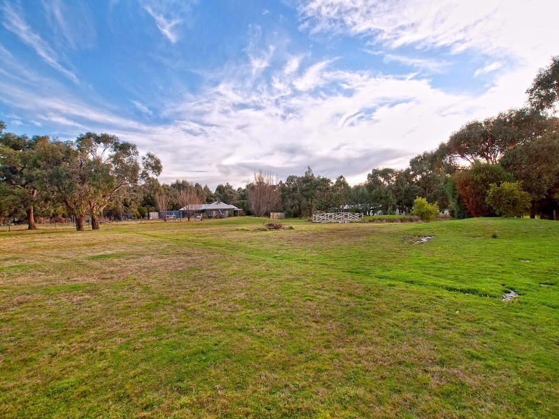 42 Grassmere Road, Langwarrin VIC 3910