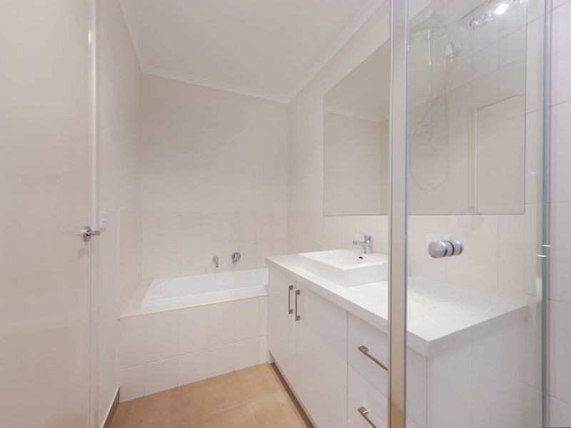 2/50 East Road, Seaford VIC 3198