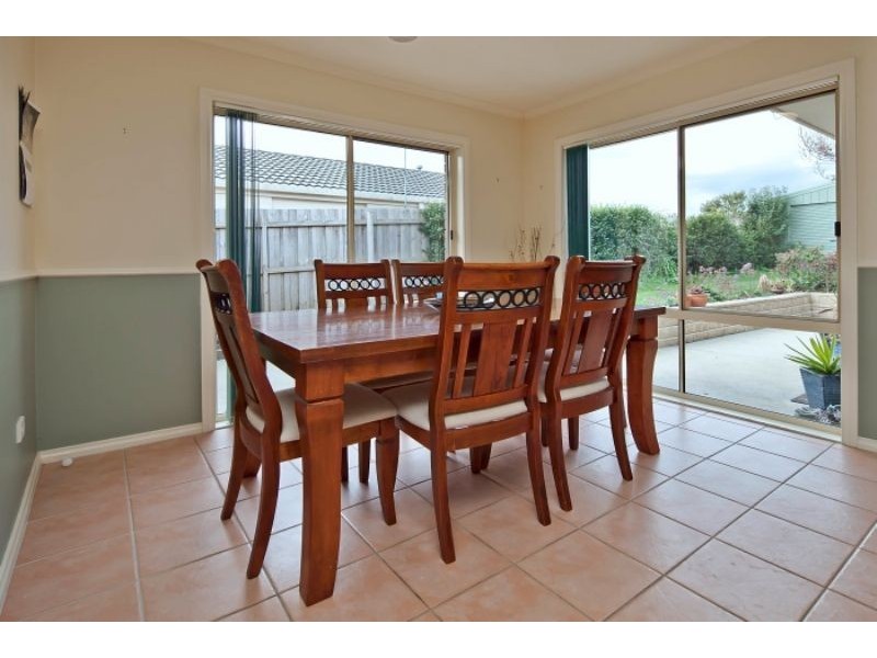 16 Korina Crt, Langwarrin VIC 3910