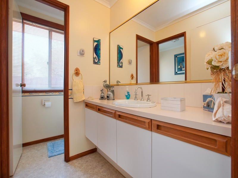 10 Lynne Court, Langwarrin VIC 3910