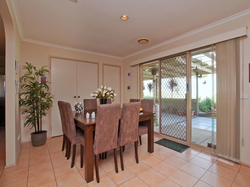 8 Meridian Court, Langwarrin VIC 3910