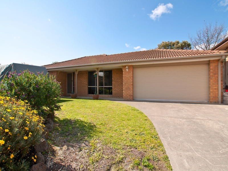 8 Meridian Court, Langwarrin VIC 3910