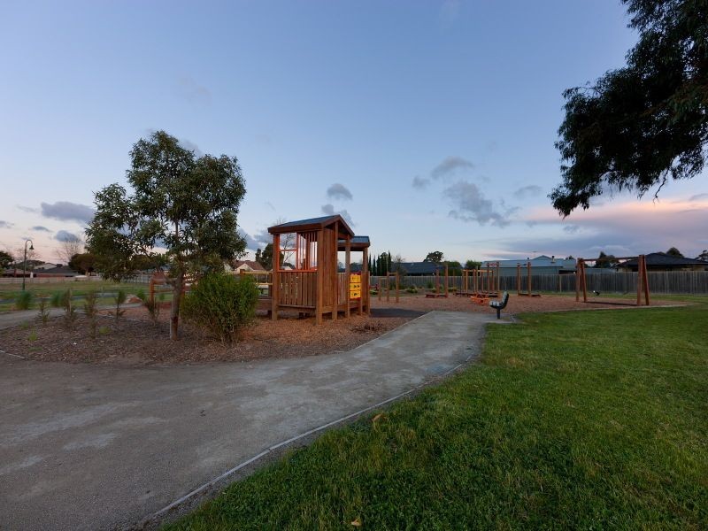 15 Norwarran Way, Langwarrin VIC 3910