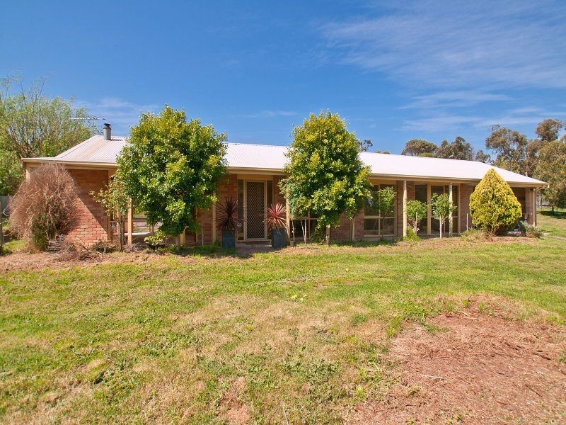 14 Grassmere Road, Langwarrin VIC 3910