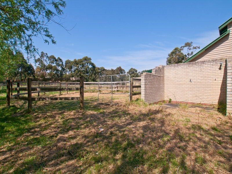 14 Grassmere Road, Langwarrin VIC 3910